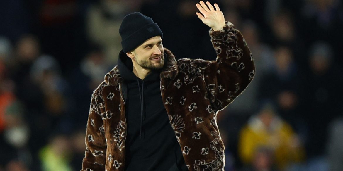 Leeds: Farke Closing In On Deal To Sign "Exciting" Klich 2.0 For £5m